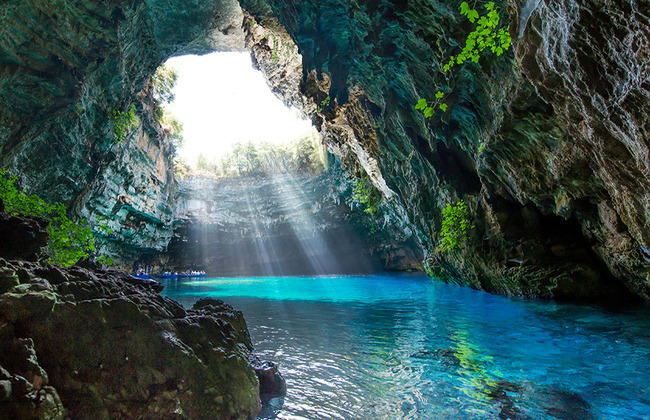 Zakynthos Shipwreck Tours
